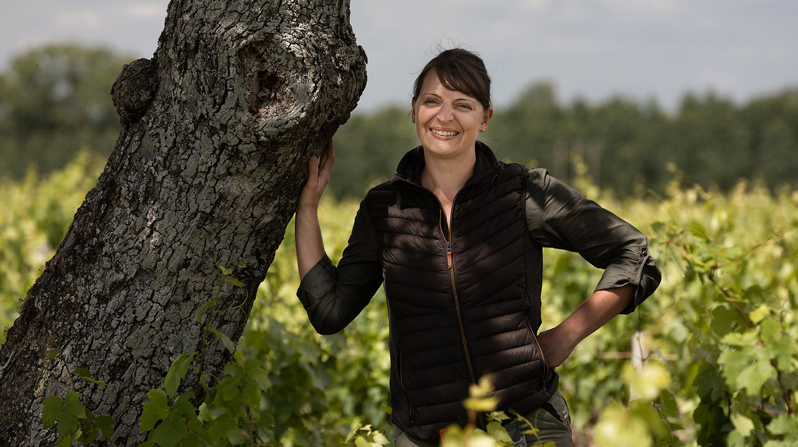 Isabelle Pangault. Rencontrez La Vigneronne Sur Ses Terres.